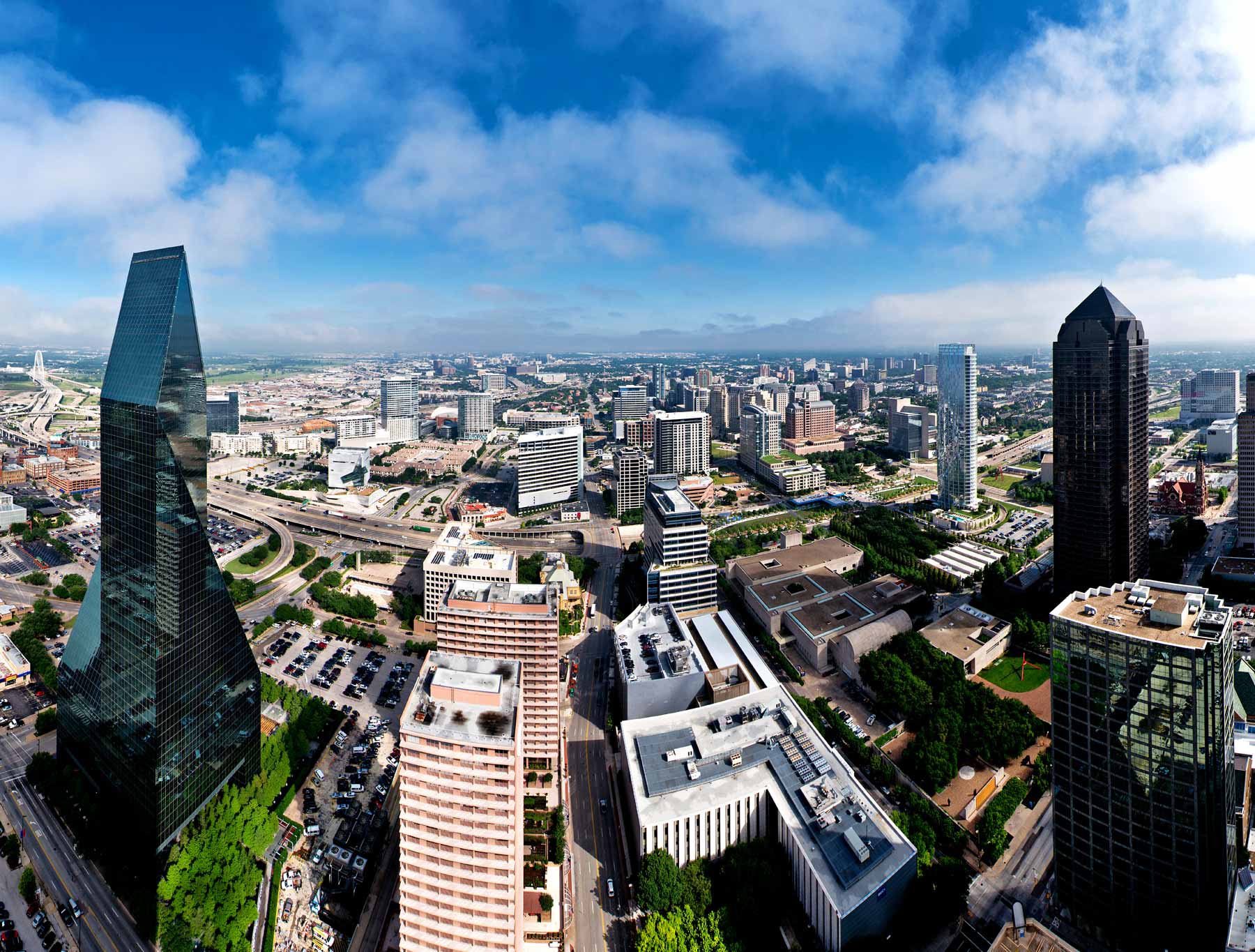 skyline of dallas